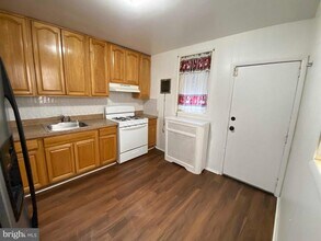 3027 Weikel St in Philadelphia, PA - Building Photo - Building Photo