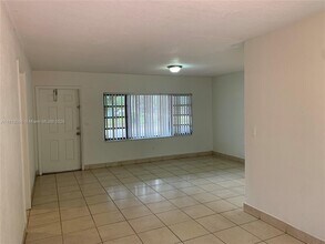 2481 NW 178th Terrace in Miami Gardens, FL - Building Photo - Building Photo