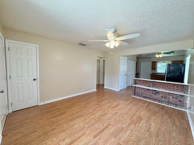 2306 W Cannon Terrace NW in Winter Haven, FL - Building Photo - Building Photo