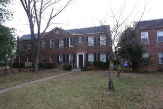 1249 S Carolina Ave SE in Washington, DC - Building Photo - Building Photo