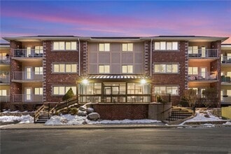 30 Argyle Ave in East Providence, RI - Building Photo - Building Photo