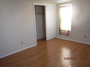 139 W Front St, Unit 139 1/2 W. Front St. in Owatonna, MN - Building Photo - Building Photo