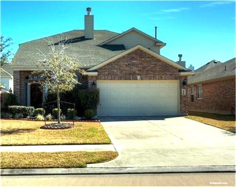 1905 Creek Run Dr in Pearland, TX - Building Photo