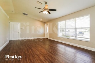 1831 Coral Point Dr in Cape Coral, FL - Building Photo - Building Photo