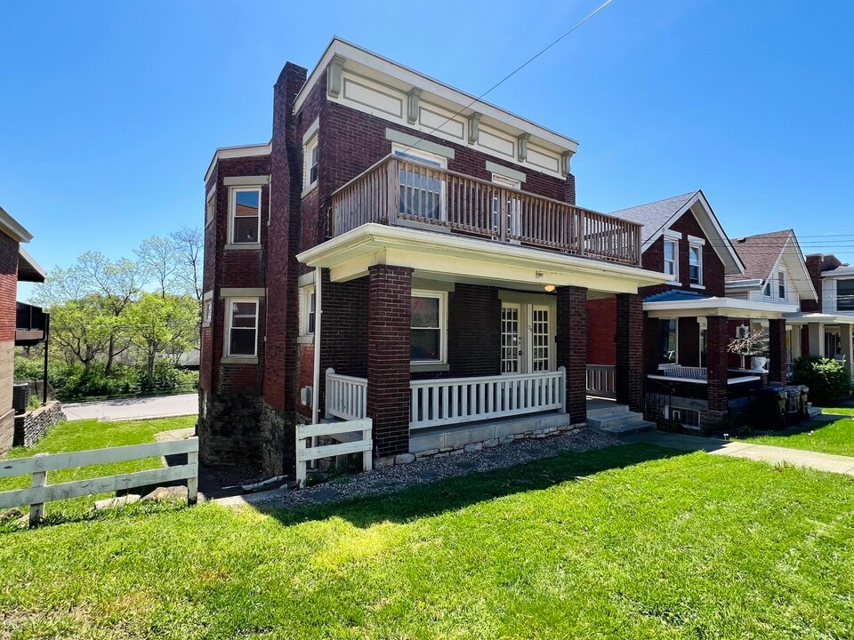 124 16th St in Newport, KY - Building Photo