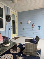 8970 Coral Reef Wy in Panama City Beach, FL - Building Photo