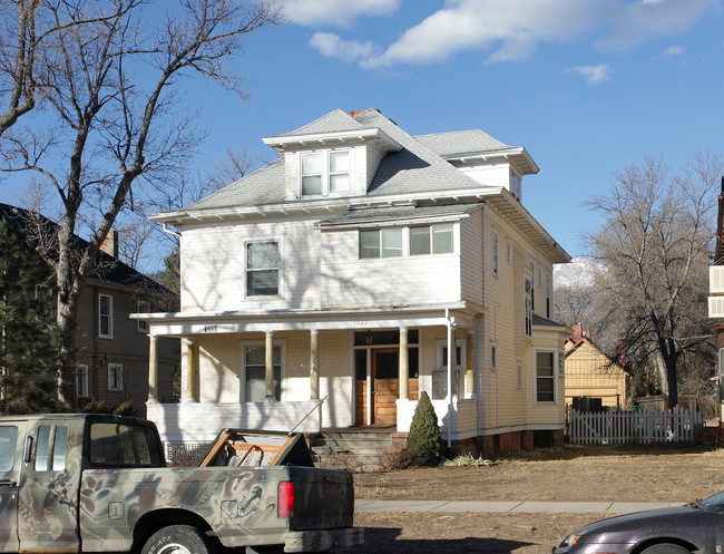 1220 N Nevada Ave in Colorado Springs, CO - Foto de edificio - Building Photo