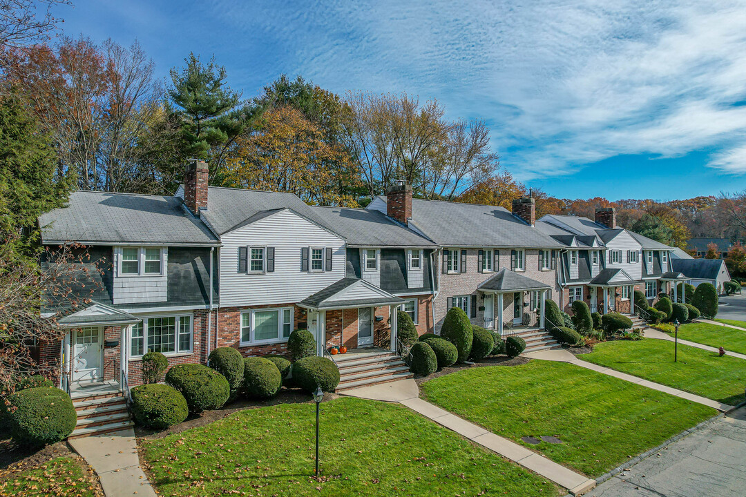 Wedgewood Common Apartments in Concord, MA - Foto de edificio