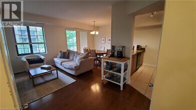 47 Caroline St N in Hamilton, ON - Building Photo - Building Photo