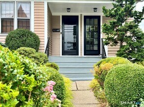 113 Ellsworth St in Bridgeport, CT - Building Photo - Building Photo