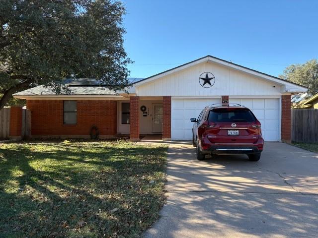 property at 2026 Rosewood Dr