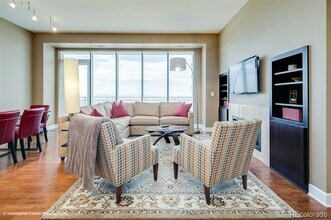1650 Fillmore St in Denver, CO - Building Photo - Building Photo