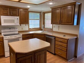 1111 W 40th St in Kearney, NE - Foto de edificio - Building Photo