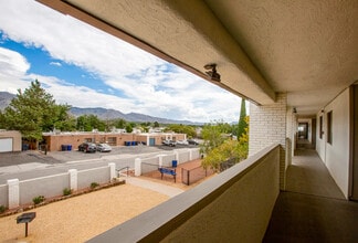 The Heights at Tramway in Albuquerque, NM - Building Photo - Building Photo