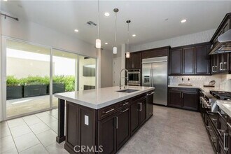 255 Sawbuck in Irvine, CA - Building Photo - Building Photo