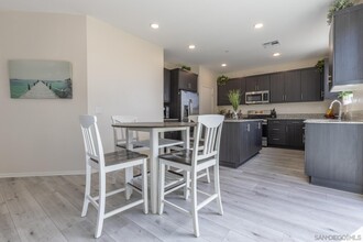 277 Hass Ln in Fallbrook, CA - Building Photo - Building Photo