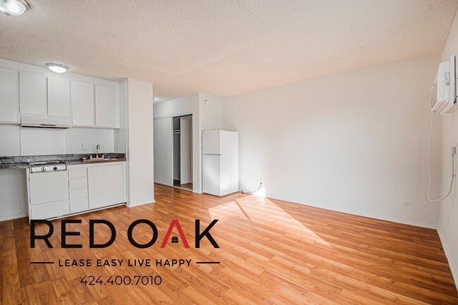 500 S Hobart Blvd in Los Angeles, CA - Building Photo - Building Photo