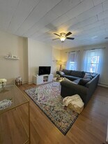 262 Shawmut Ave, Unit 3