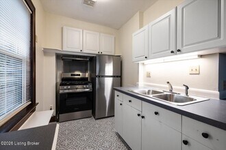 1401 E Breckinridge St in Louisville, KY - Building Photo - Building Photo