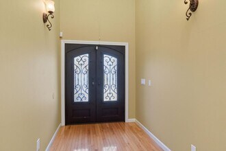 659 Upton St in Redwood City, CA - Building Photo - Building Photo