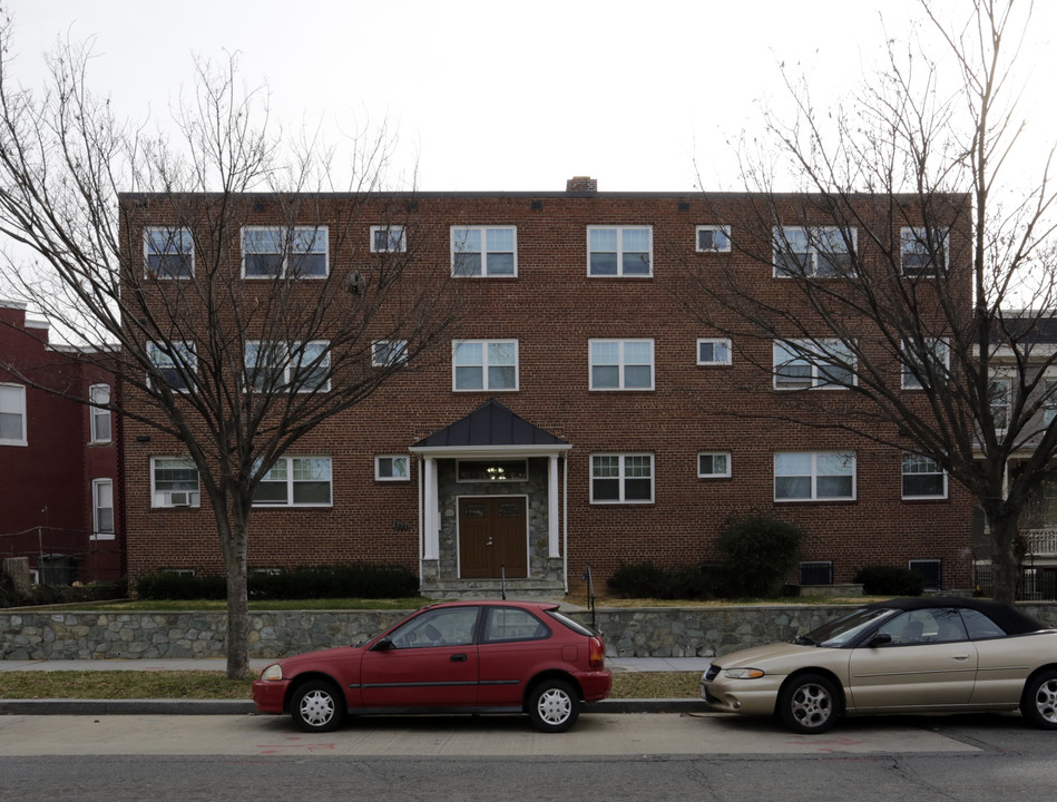 3921 Kansas Ave NW in Washington, DC - Building Photo