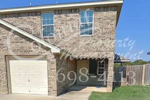 808 Carla Kay Dr in Belton, TX - Building Photo