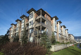 Burleigh Walk in Port Coquitlam, BC - Building Photo - Building Photo