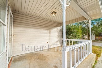 13300 St Martin Dr in Ocean Springs, MS - Building Photo - Building Photo