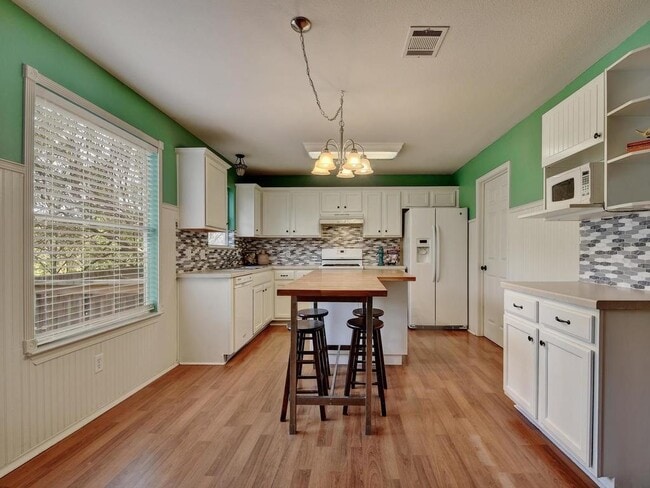 1466 David Curry Dr in Round Rock, TX - Building Photo - Building Photo