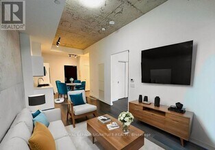 55 Ontario St in Toronto, ON - Building Photo - Building Photo