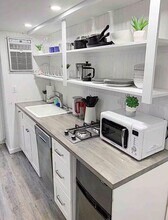 603 Knickerbocker Ave in Brooklyn, NY - Foto de edificio - Building Photo