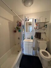 59 Cedar St, Unit 3L in Somerville, MA - Building Photo - Building Photo