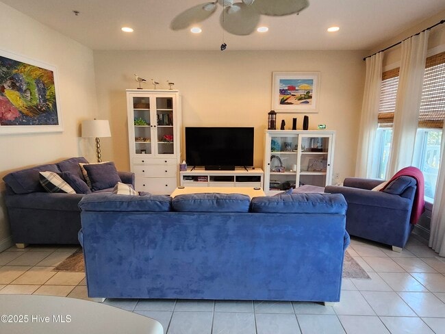 1700 Salter Path Rd in Indian Beach, NC - Building Photo - Building Photo