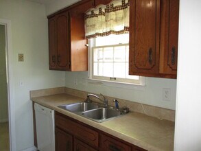917 Ryan Dr in Clarksville, TN - Building Photo - Building Photo