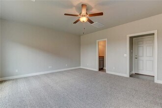 17617 Hampton Park Dr, Unit Unit A in Edmond, OK - Building Photo - Building Photo