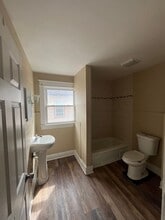 201 Rosewood Terrace in Rochester, NY - Building Photo - Building Photo