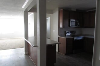 2175 Maverick Dr in Mohave Valley, AZ - Building Photo - Building Photo