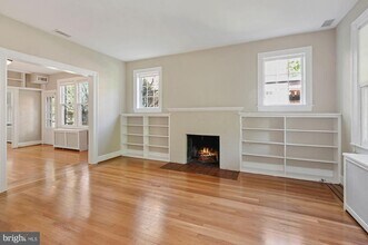 3808 Veazey St NW in Washington, DC - Building Photo - Building Photo