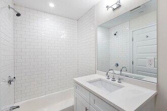 1888 Washington St, Unit 4 in Boston, MA - Building Photo - Building Photo