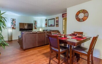 1809 Debarry Ave in Orange Park, FL - Building Photo - Building Photo