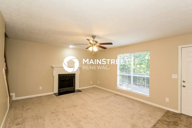565 Lake Joyce Ln in Fairburn, GA - Building Photo - Building Photo