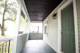 448 Cottage St in Rochester, NY - Building Photo - Building Photo