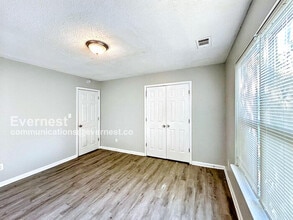 2730 Sand Lake Ct in College Park, GA - Building Photo - Building Photo