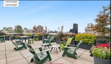 77 E 12th St in New York, NY - Building Photo - Building Photo