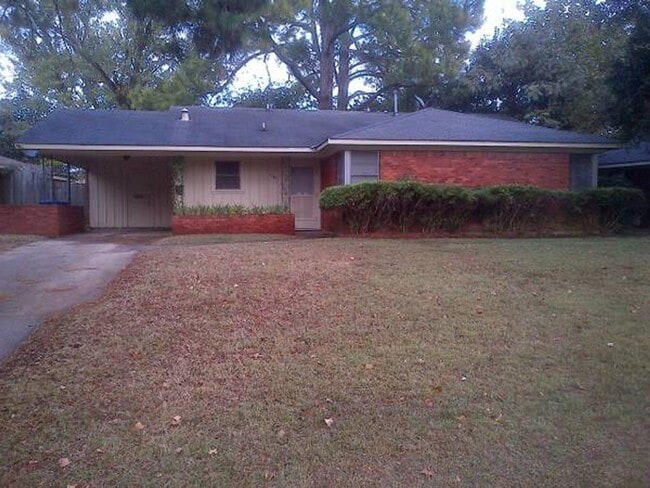 property at 5761 Anniston Ave