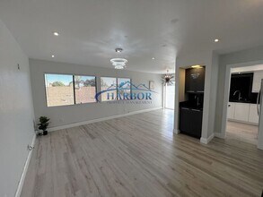 1166 W 22nd St in Los Angeles, CA - Building Photo - Building Photo