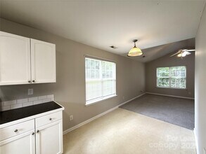 5522 Stone Bluff Ct in Charlotte, NC - Building Photo - Building Photo