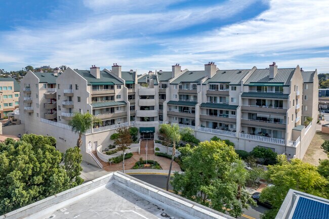 La Mesa Village Plaza in La Mesa, CA - Building Photo - Building Photo