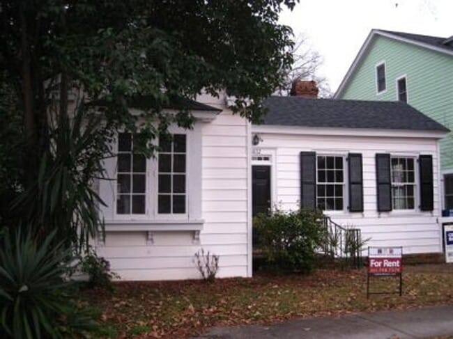 property at 1022 Henderson St