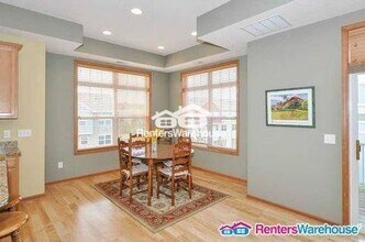 9630 Independence Cir in Chanhassen, MN - Building Photo - Building Photo